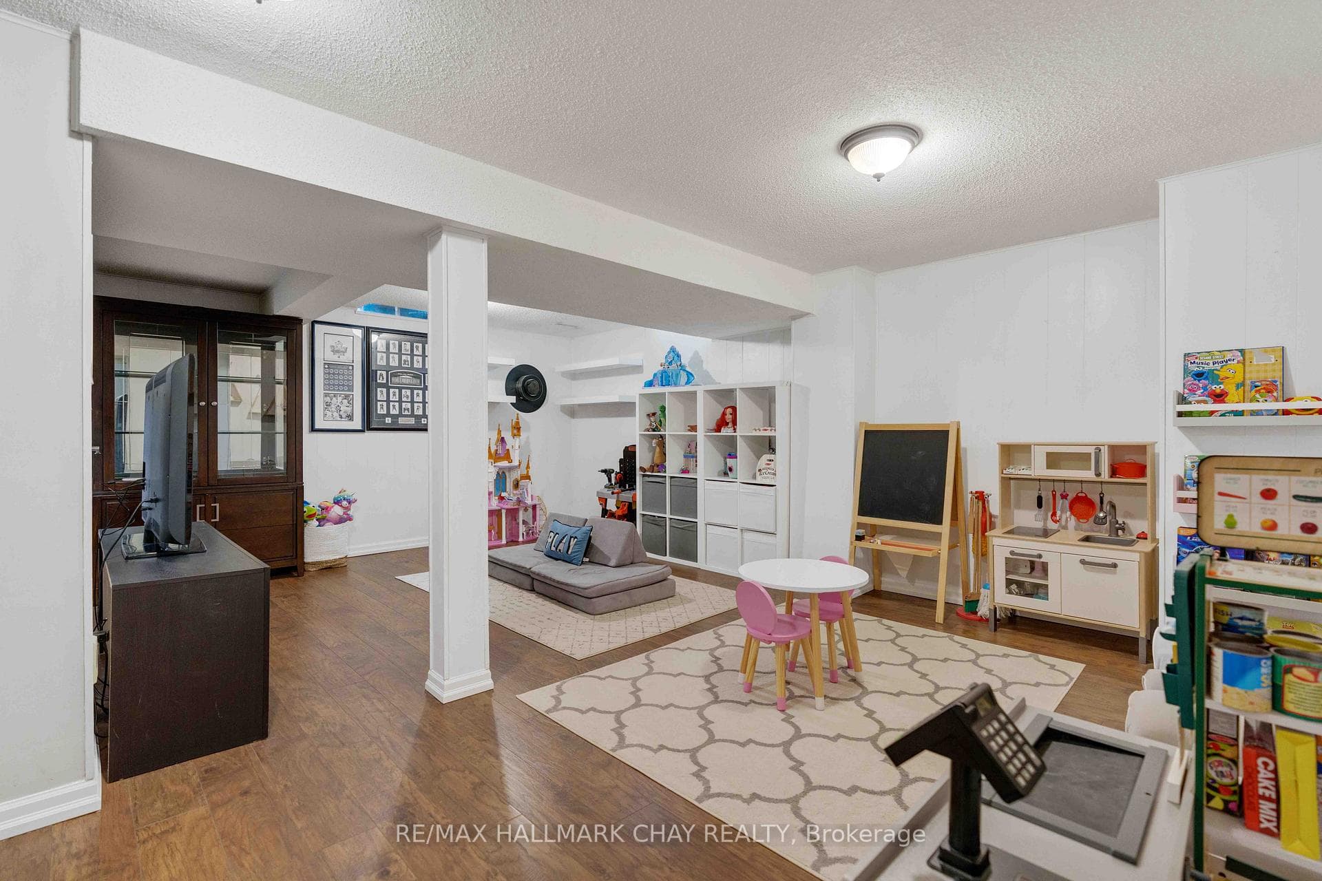 31 Sparklett Crescent photo 21