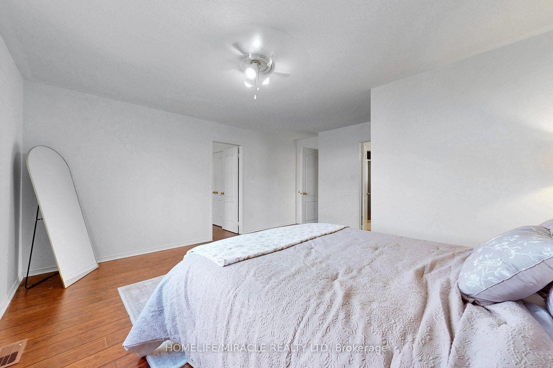 3852 Brinwood Gate photo 32