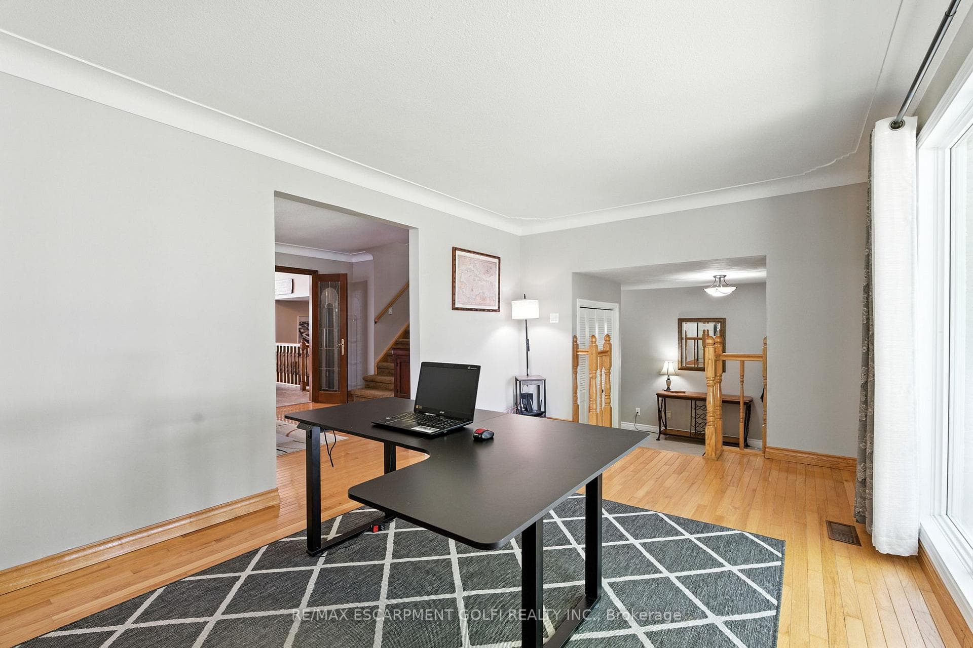 7022 York Drive photo 6