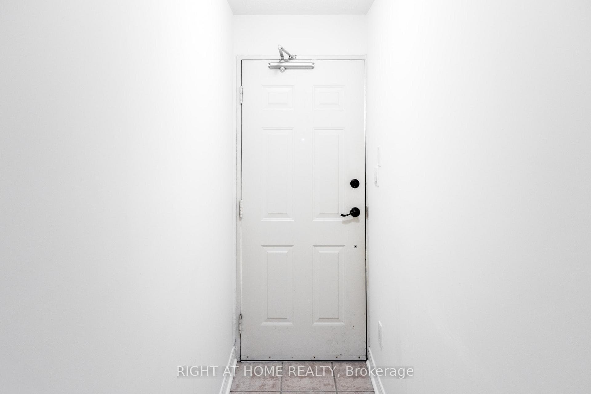 312 John Street Unit 331 photo 5