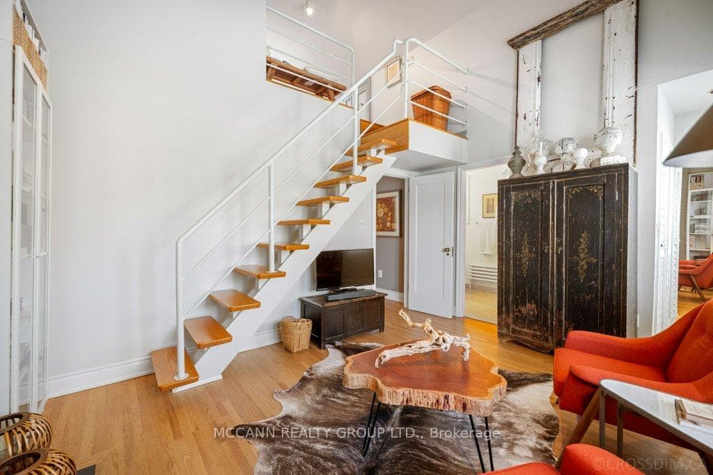 131 Belsize Drive photo 14