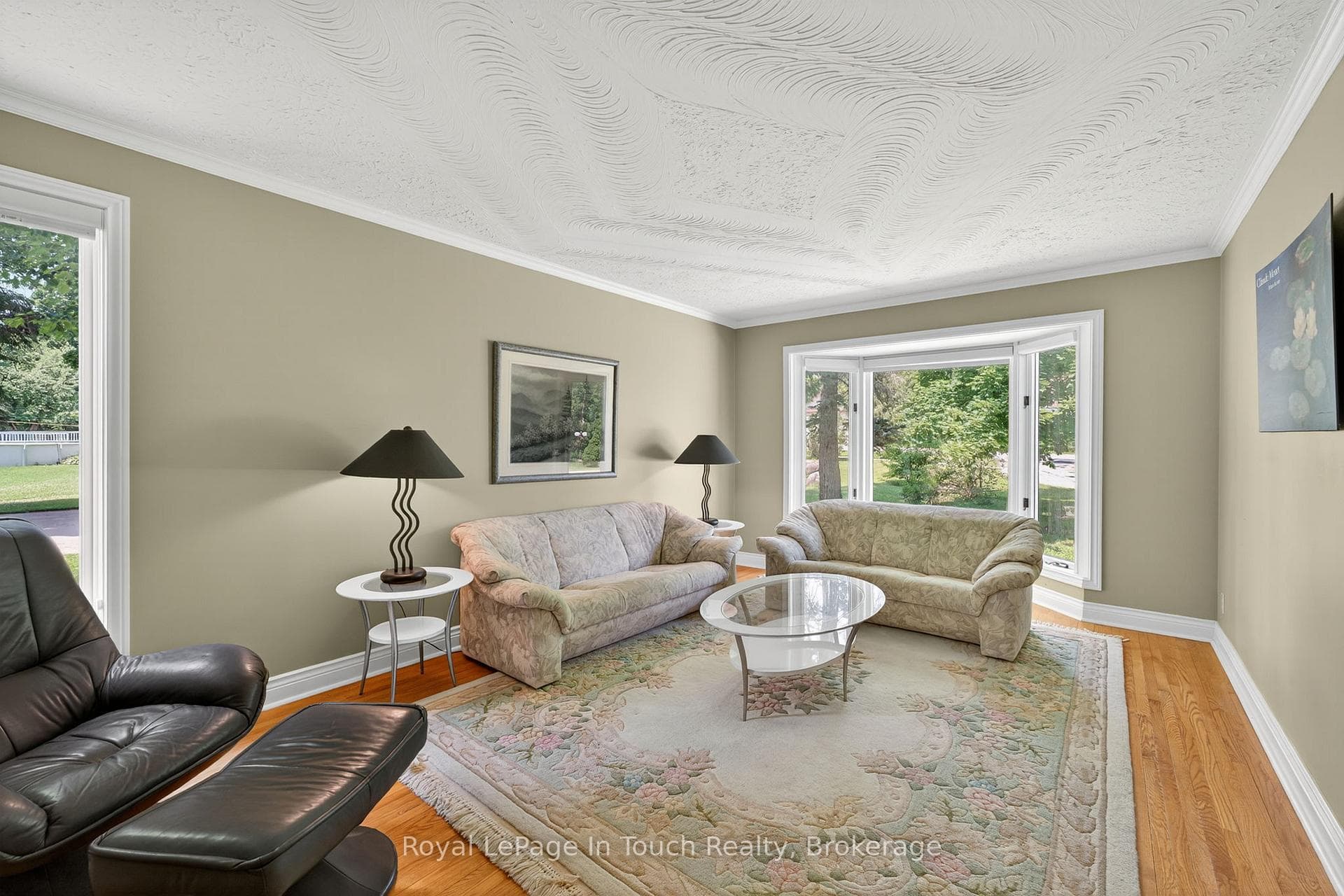 56 Robert Street photo 5
