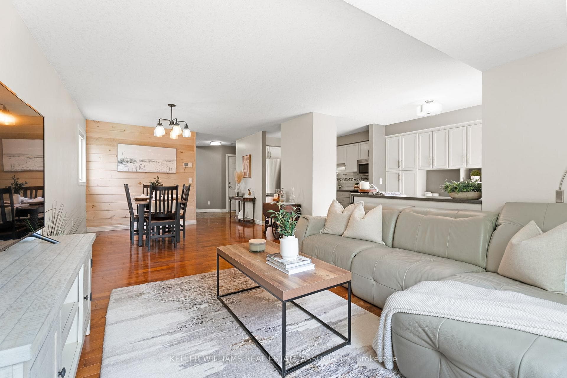 58 O'Connor Lane photo 9
