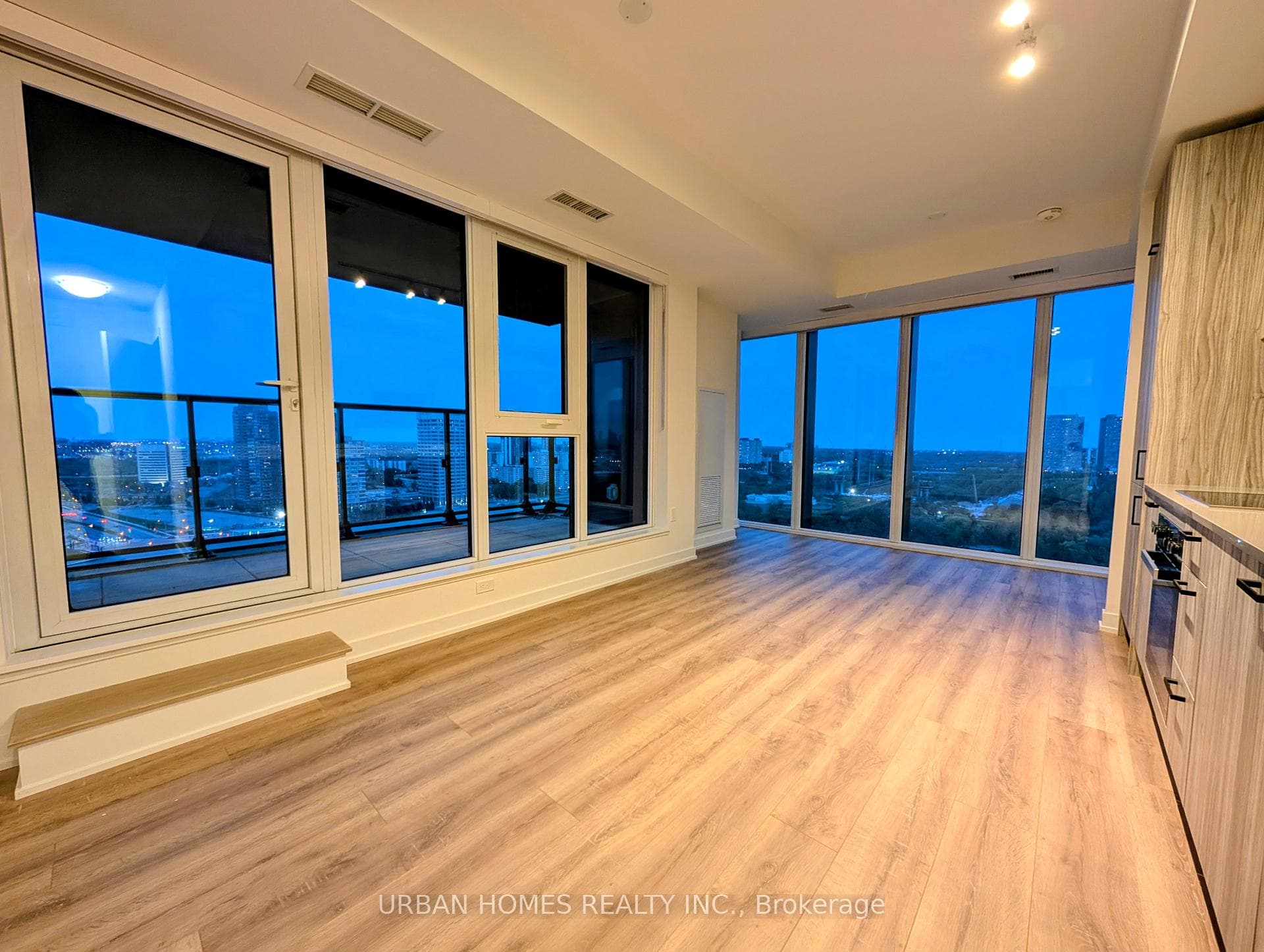 5 Quarrington Lane Unit 2209 photo 2