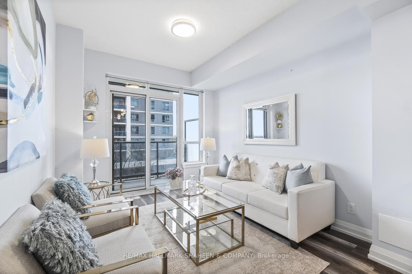 7171 Yonge Street Unit 437 photo 3