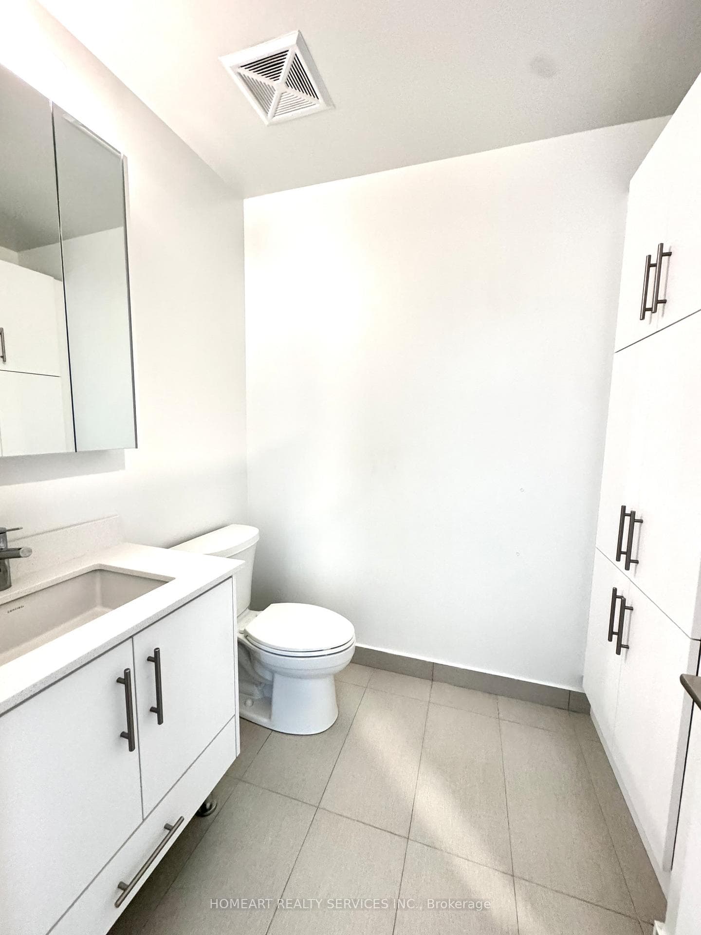 95 Oneida Crescent Unit 2211 photo 8