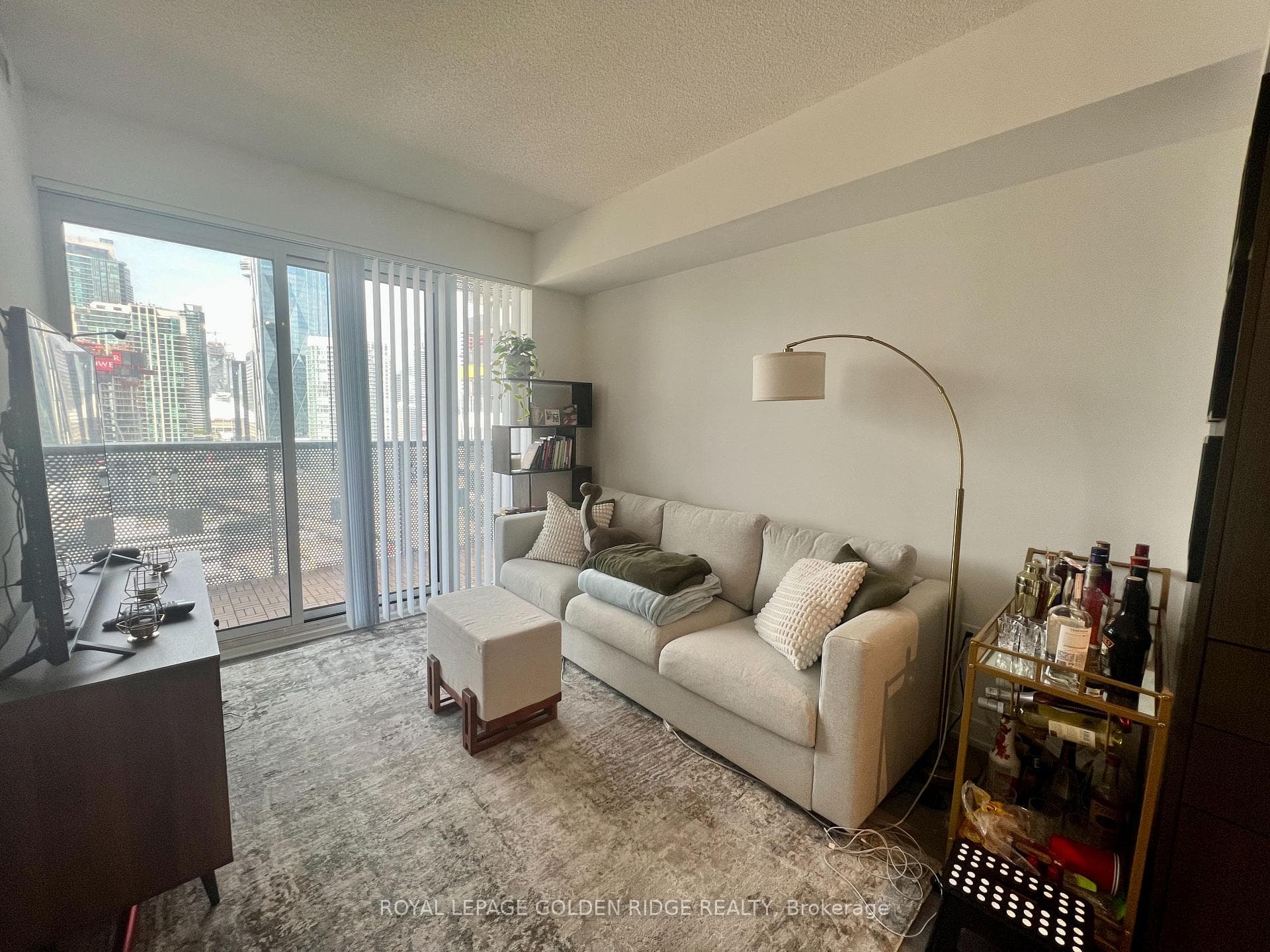 138 Downes Street Unit 2312 photo 8