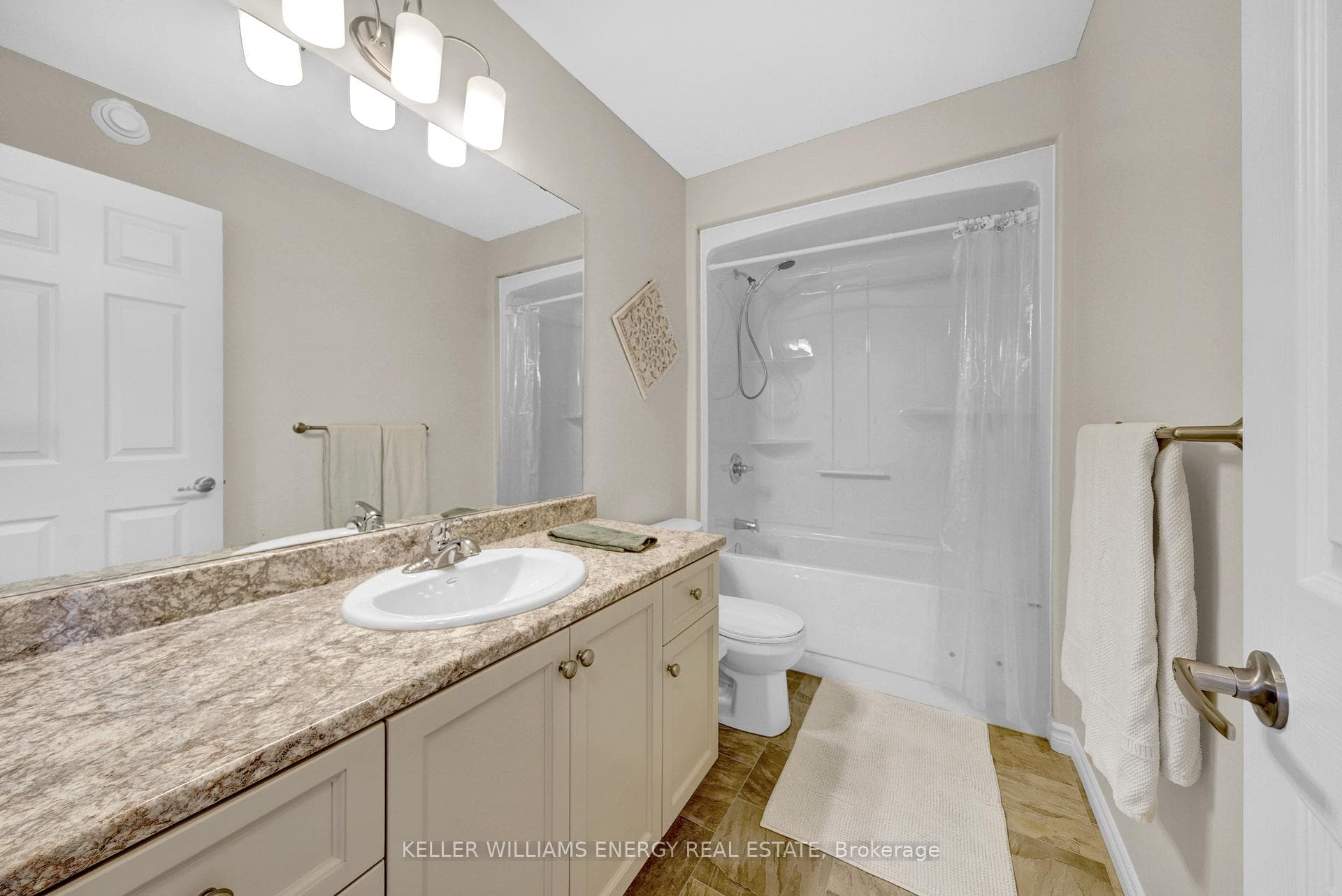 73 Mountain Ash Drive photo 34