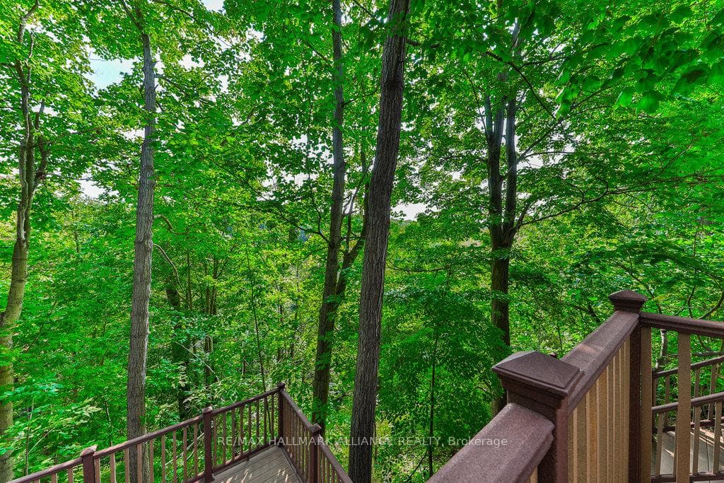 1200 Bronte Road photo 45