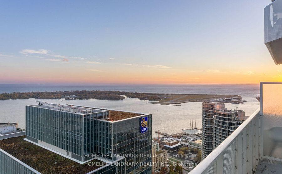 100 Harbour Street Unit 5009 photo 15