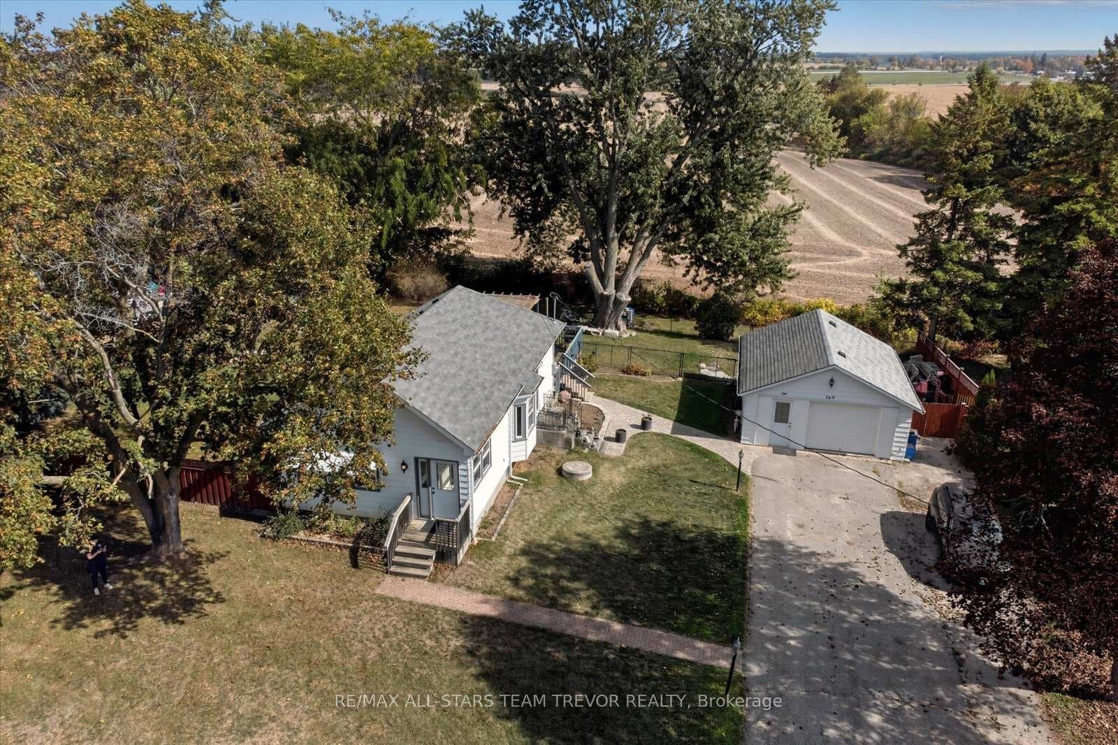 169 The Queensway N/A photo 35