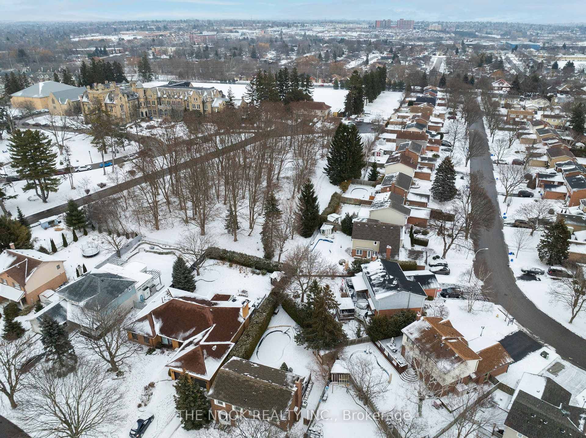 18 Colette Drive photo 40