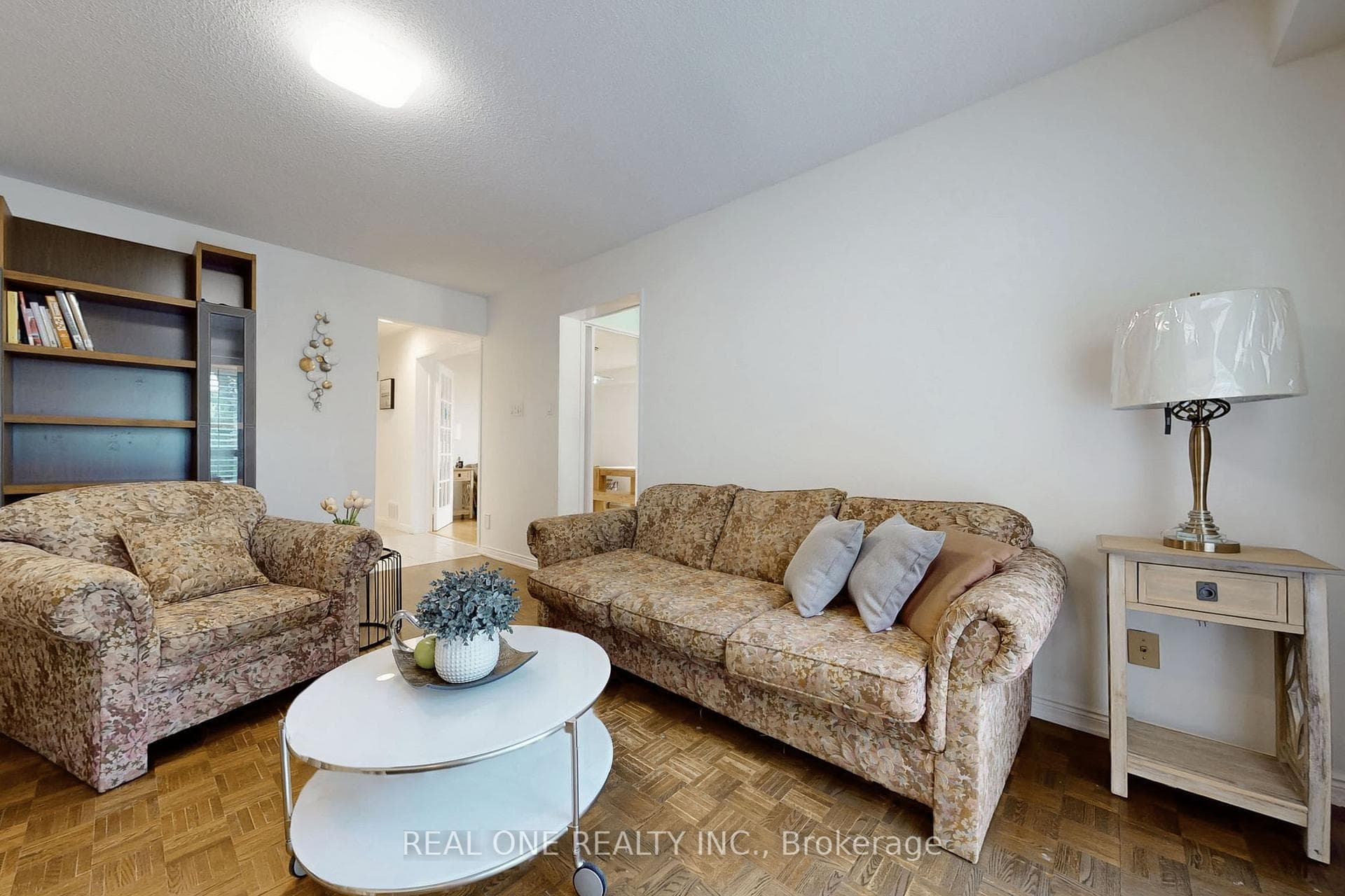 86 Breckonwood Crescent photo 8