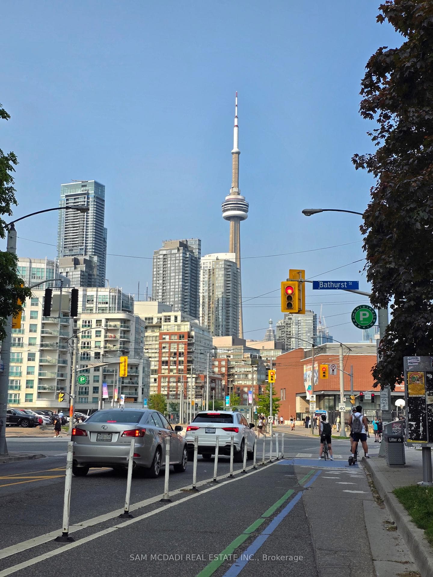 650 Queens Quay Unit 721 photo 12