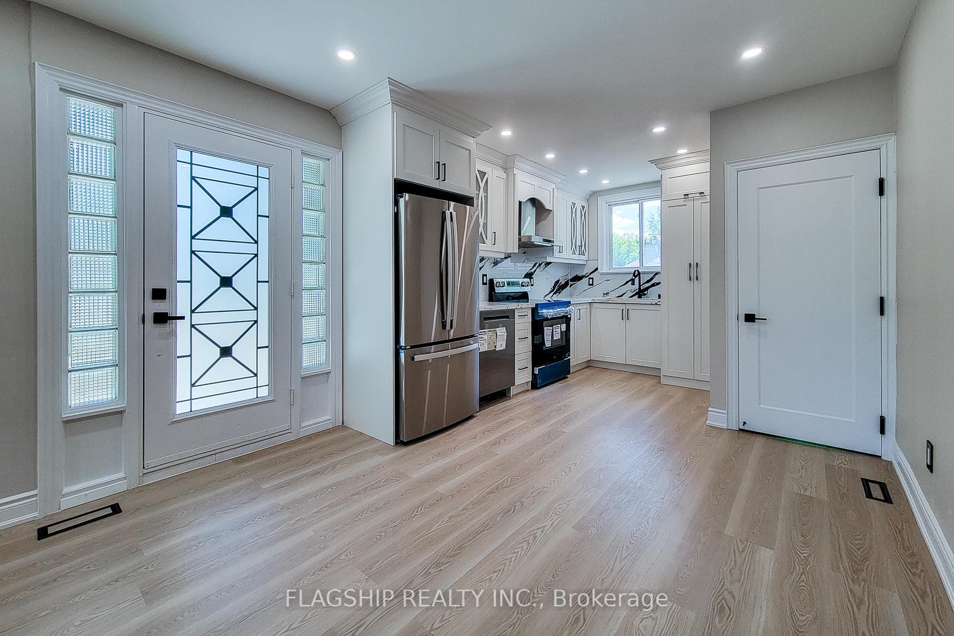 292 Glenholme Avenue photo 14