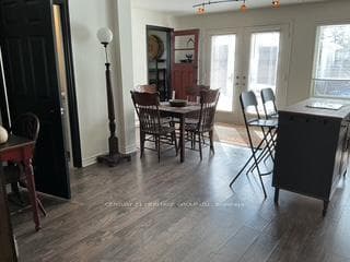 19 Windsor Drive photo 8