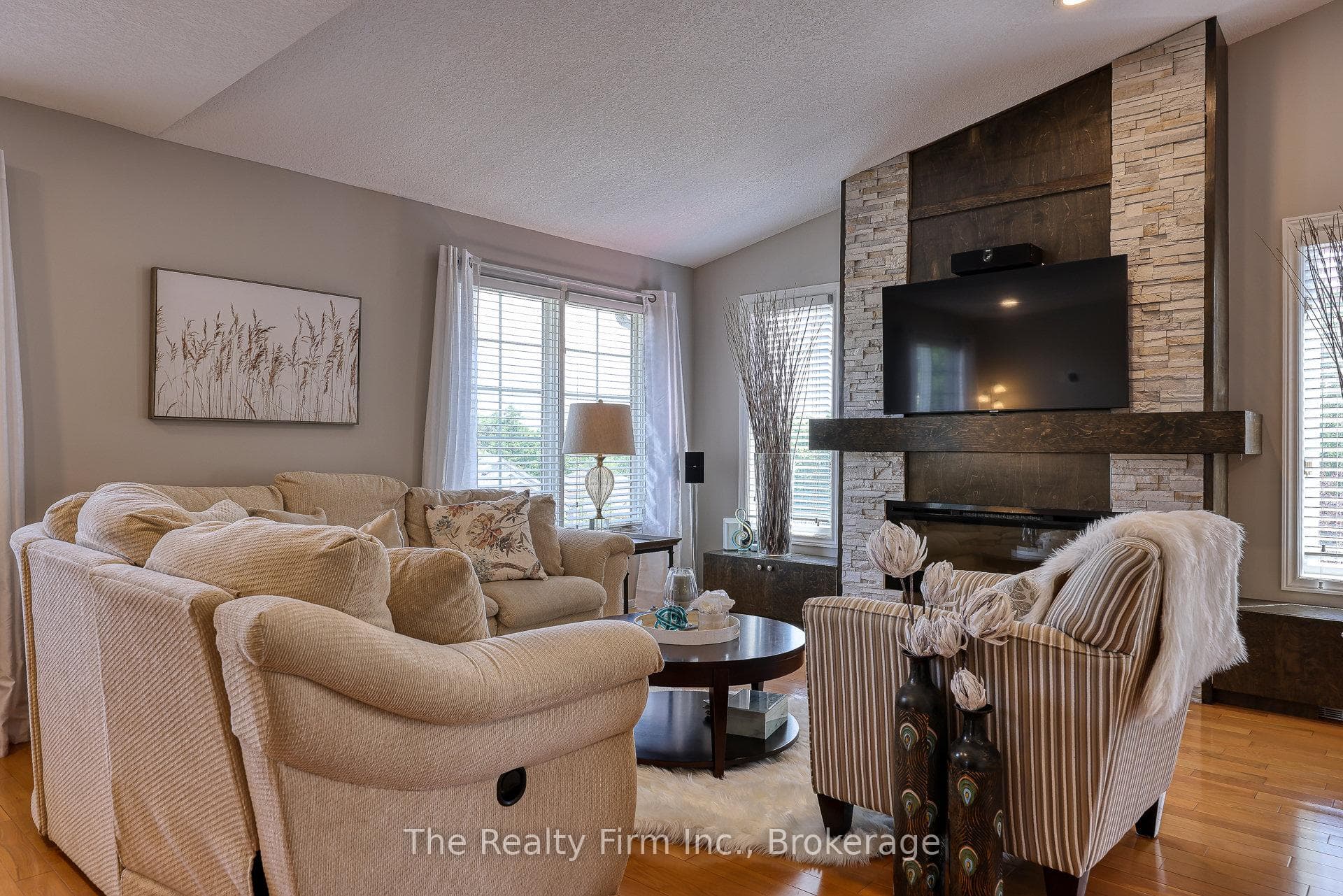 1 Riverview Road photo 20