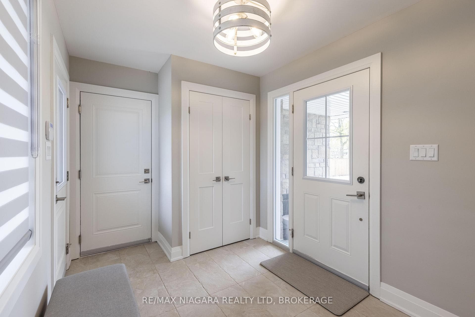 3044 Appleford Avenue photo 5
