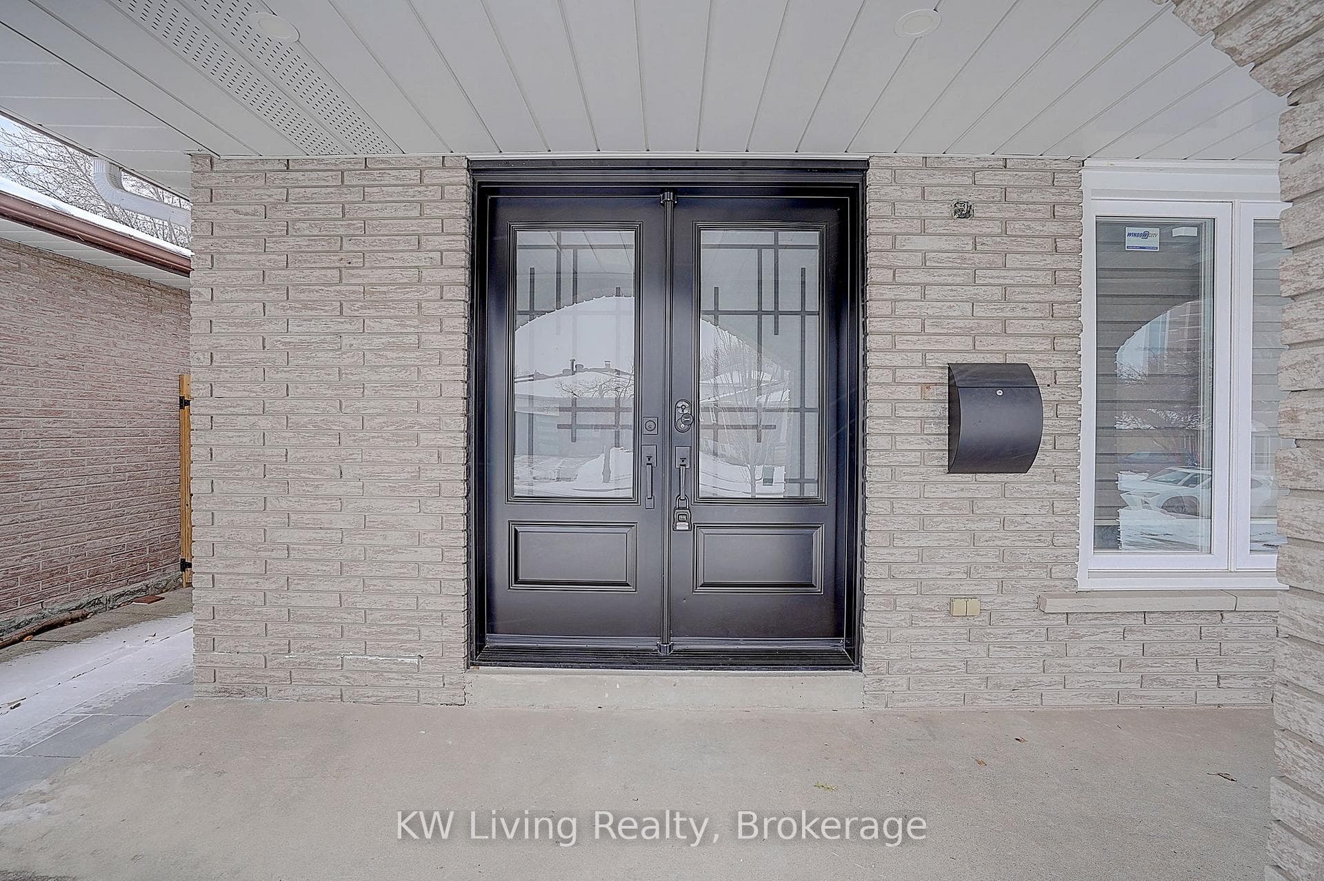 76 Keyworth Trail photo 2