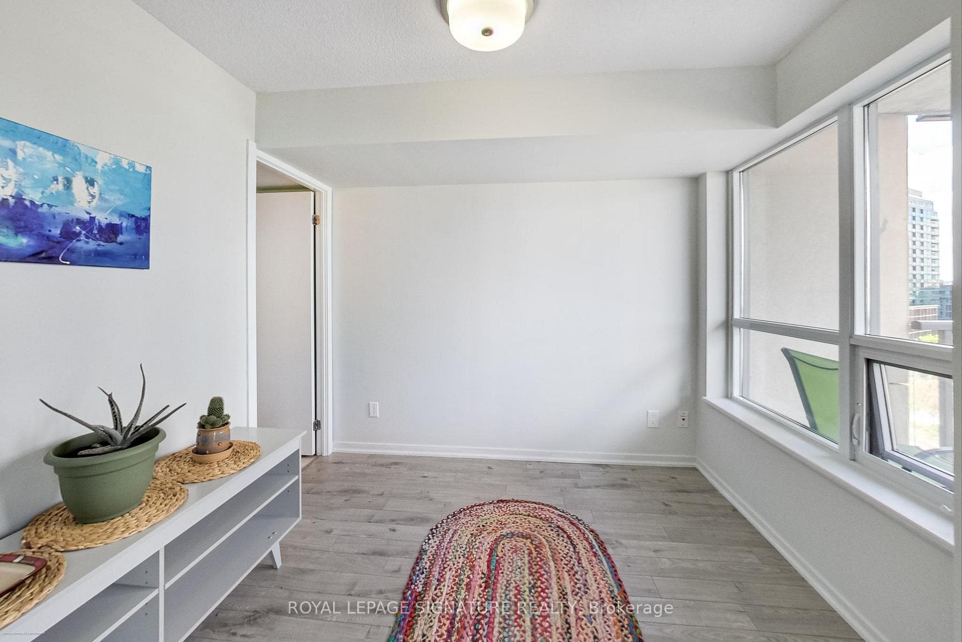 38 Joe Shuster Way Unit 926 photo 14