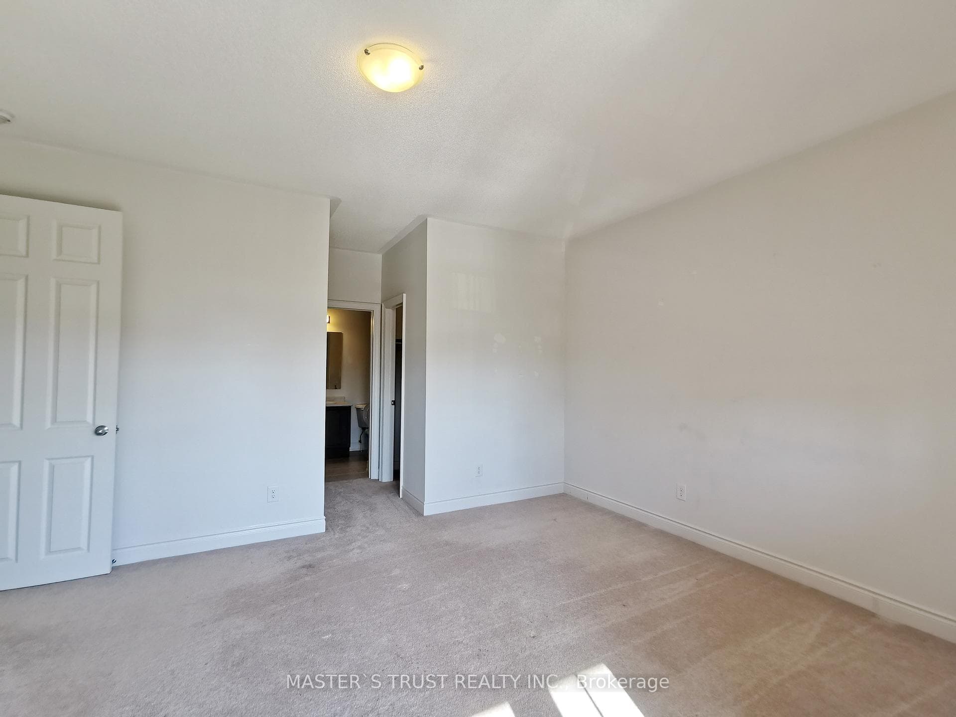 2529 Stallion Drive photo 38