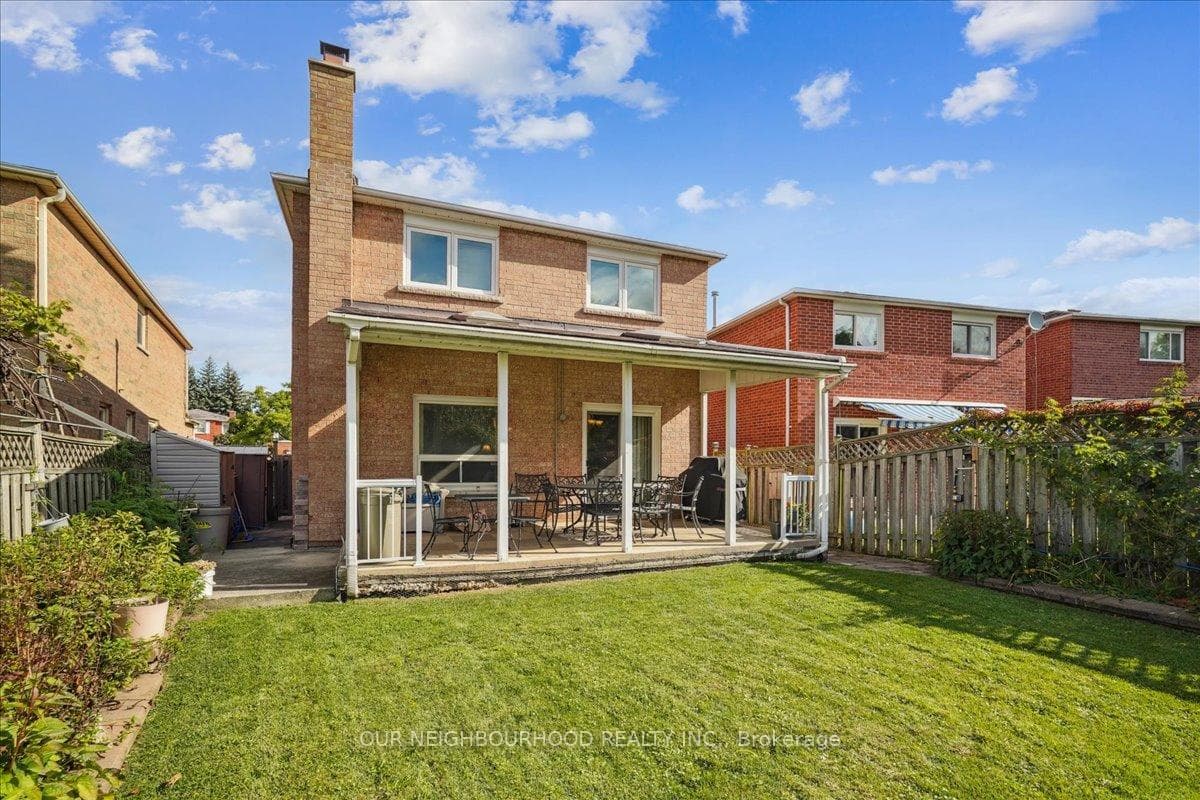 564 Brownridge Drive photo 32