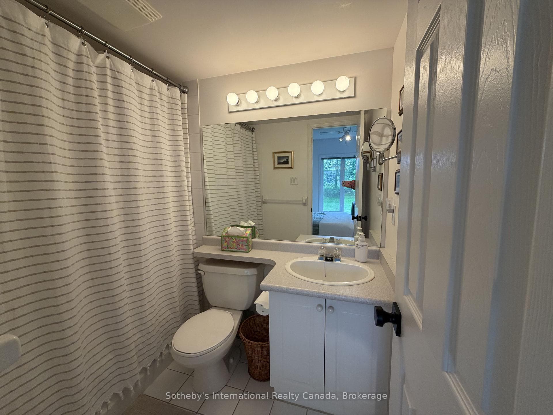 329 MARINERS Way photo 14
