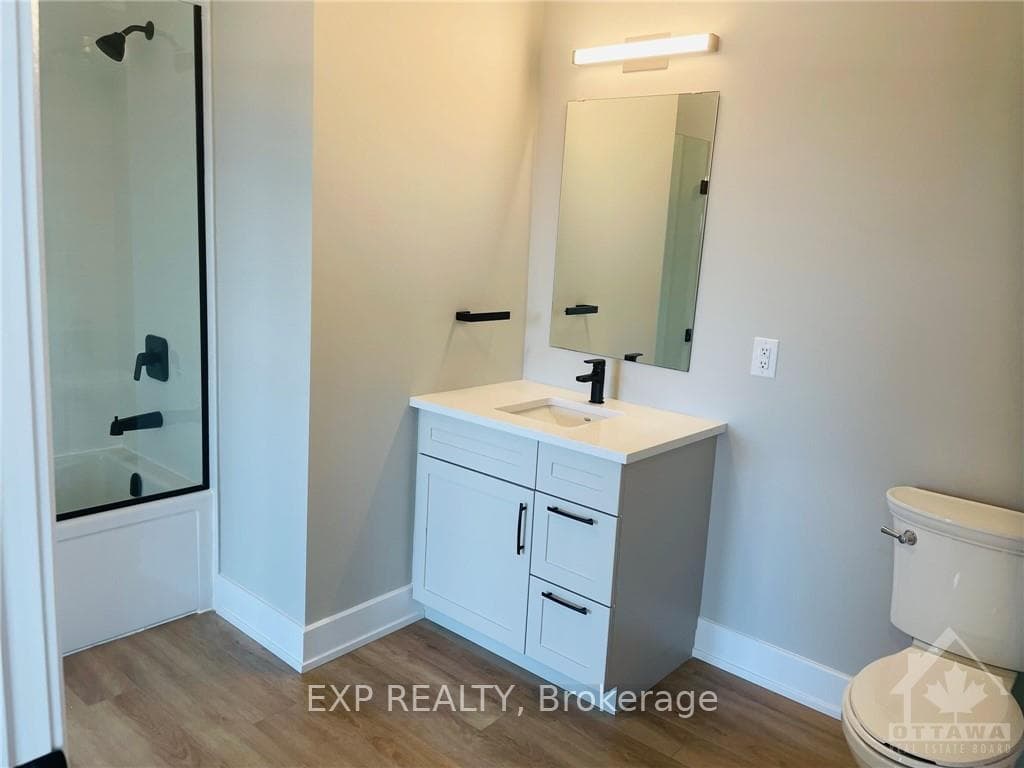 225 JOHANNA Street Unit 311 photo 5