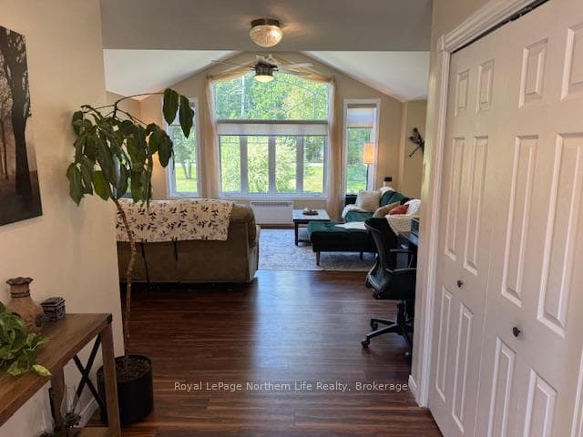 1033 Evansville Drive photo 6