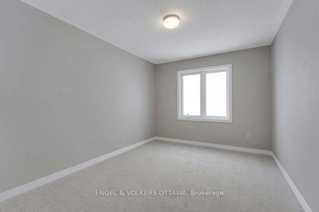 680 Expansion Road photo 27
