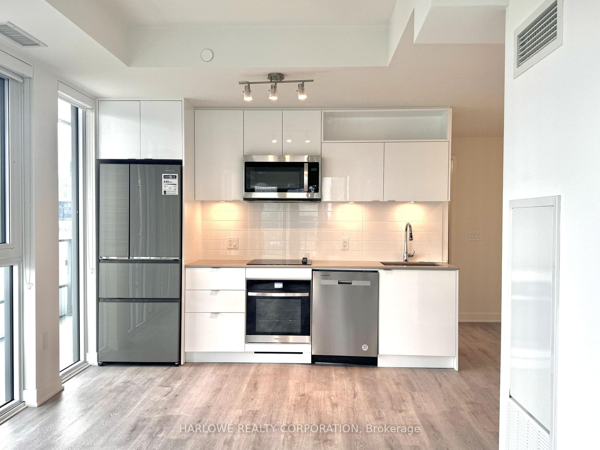 70 Princess Street Unit 1801 E photo 7