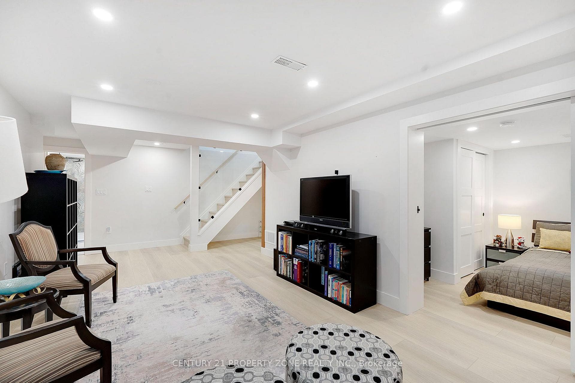 1083 Savoline Boulevard photo 33