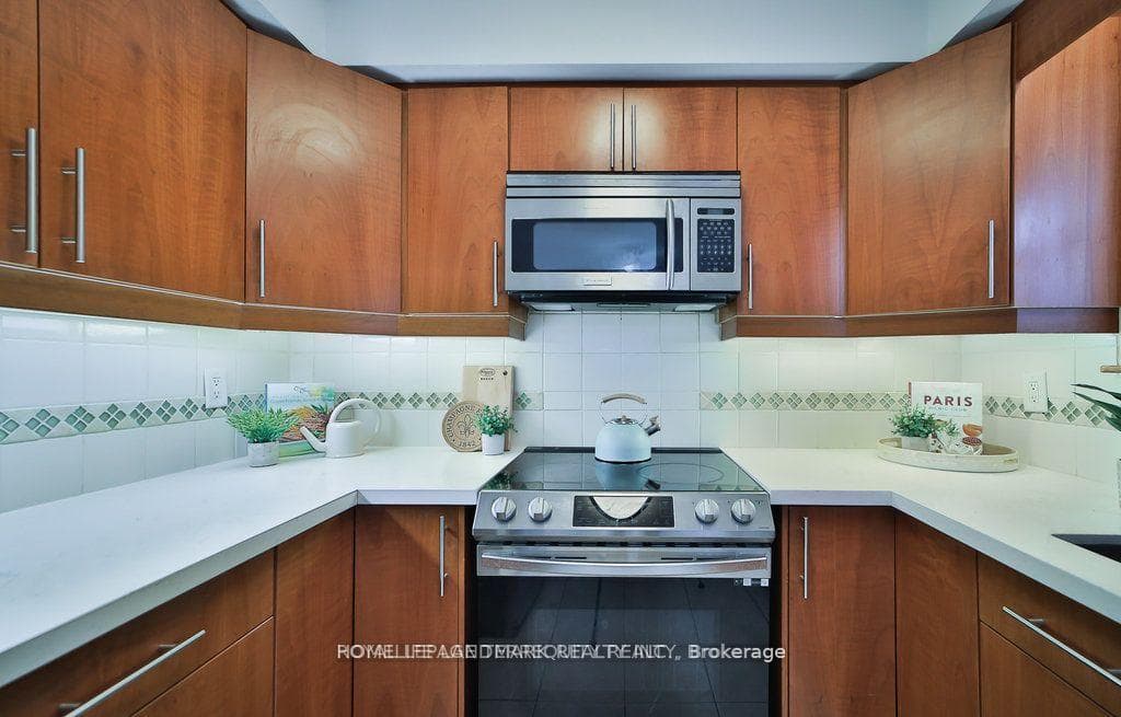 16 Mansfield Crescent photo 5