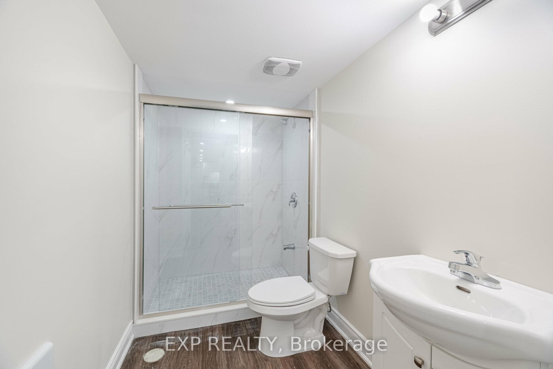 91 Clockwork Drive photo 14