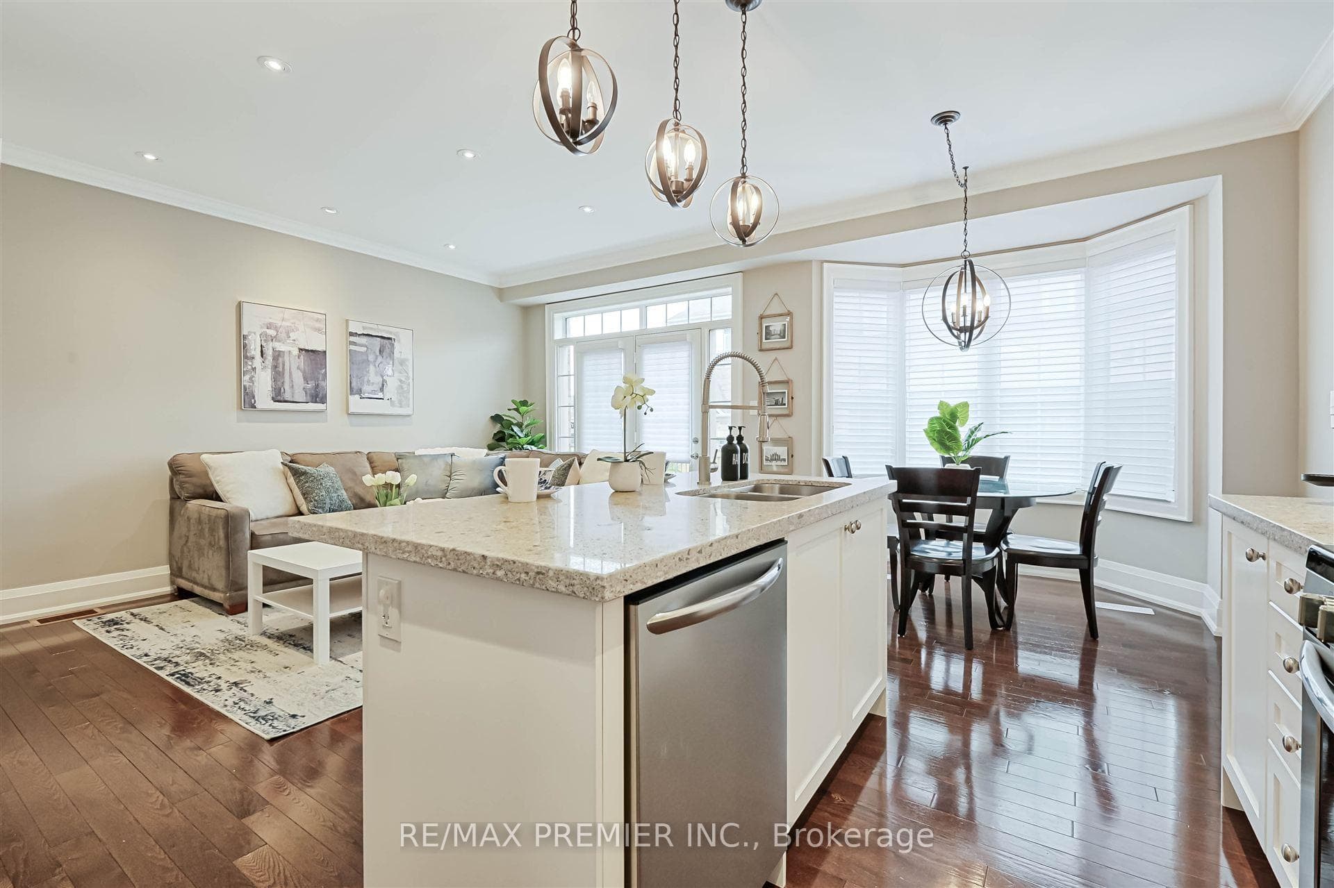 268 Kincardine Street photo 9