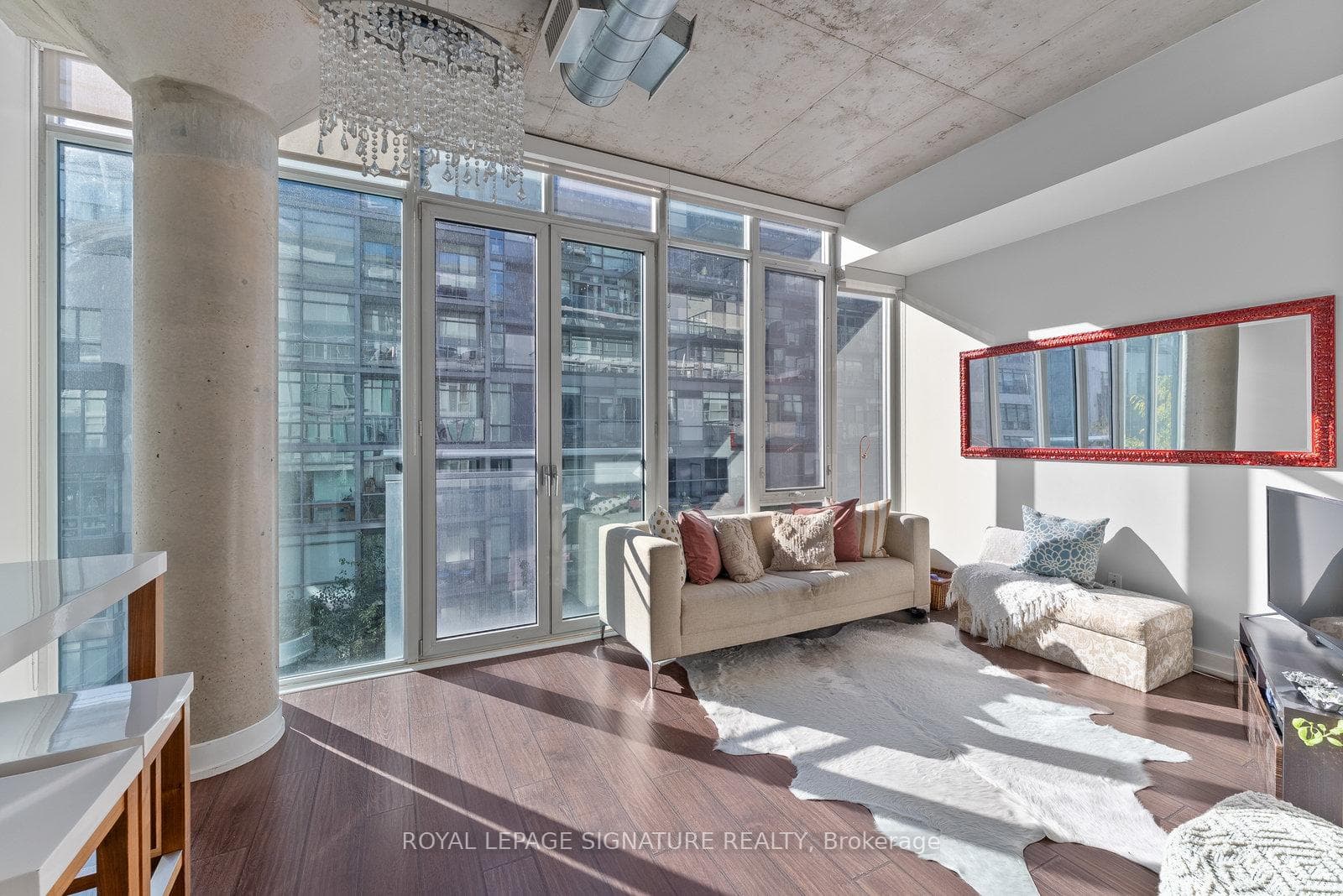 20 Stewart Street Unit 504 photo 6