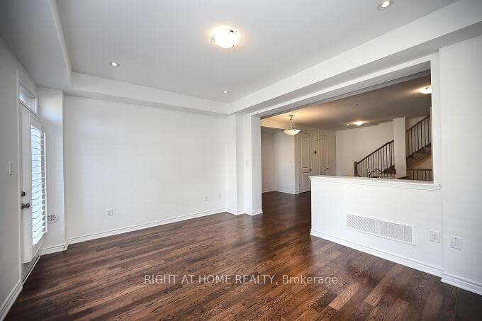 5174 Zionkate Lane photo 27