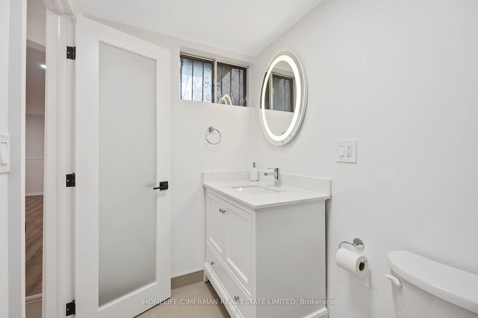 861 Ossington Avenue Unit Lower photo 29