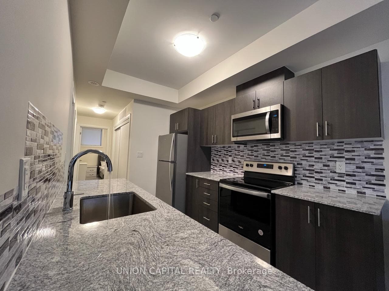 10 Liben Way Unit 5 photo 5