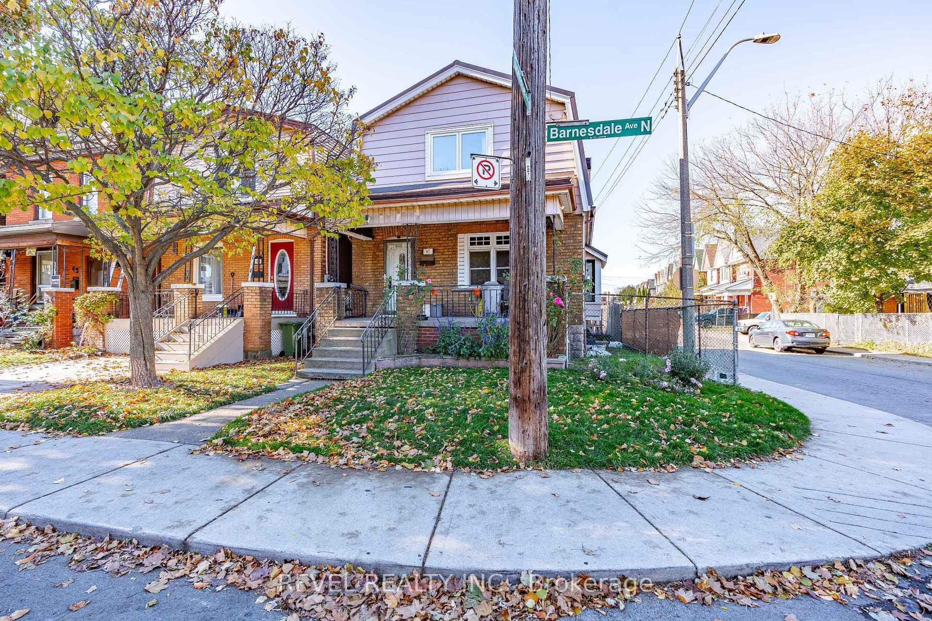 47 Barnesdale Avenue photo 2
