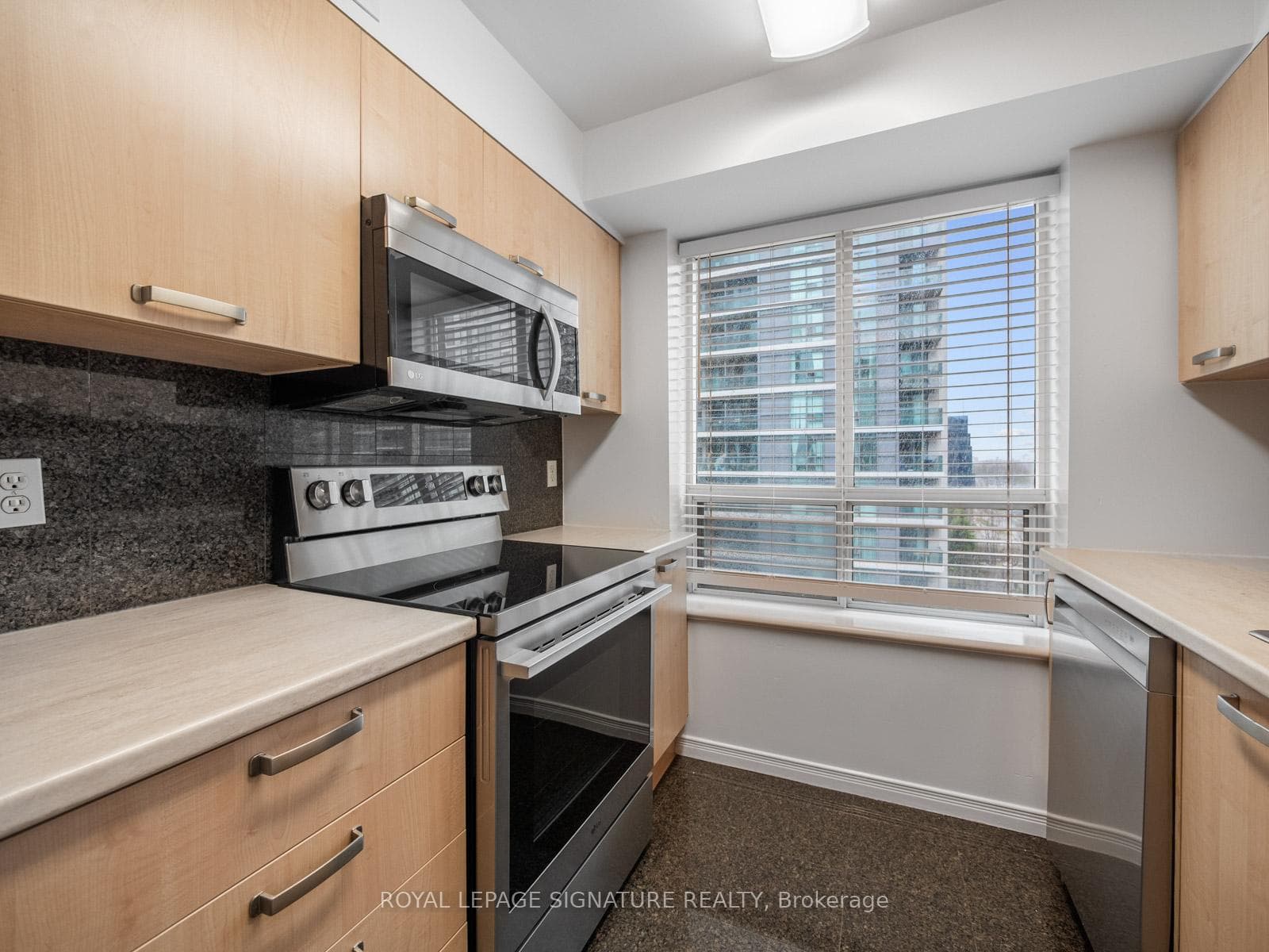 51 Harrison Garden Boulevard Unit 710 photo 18