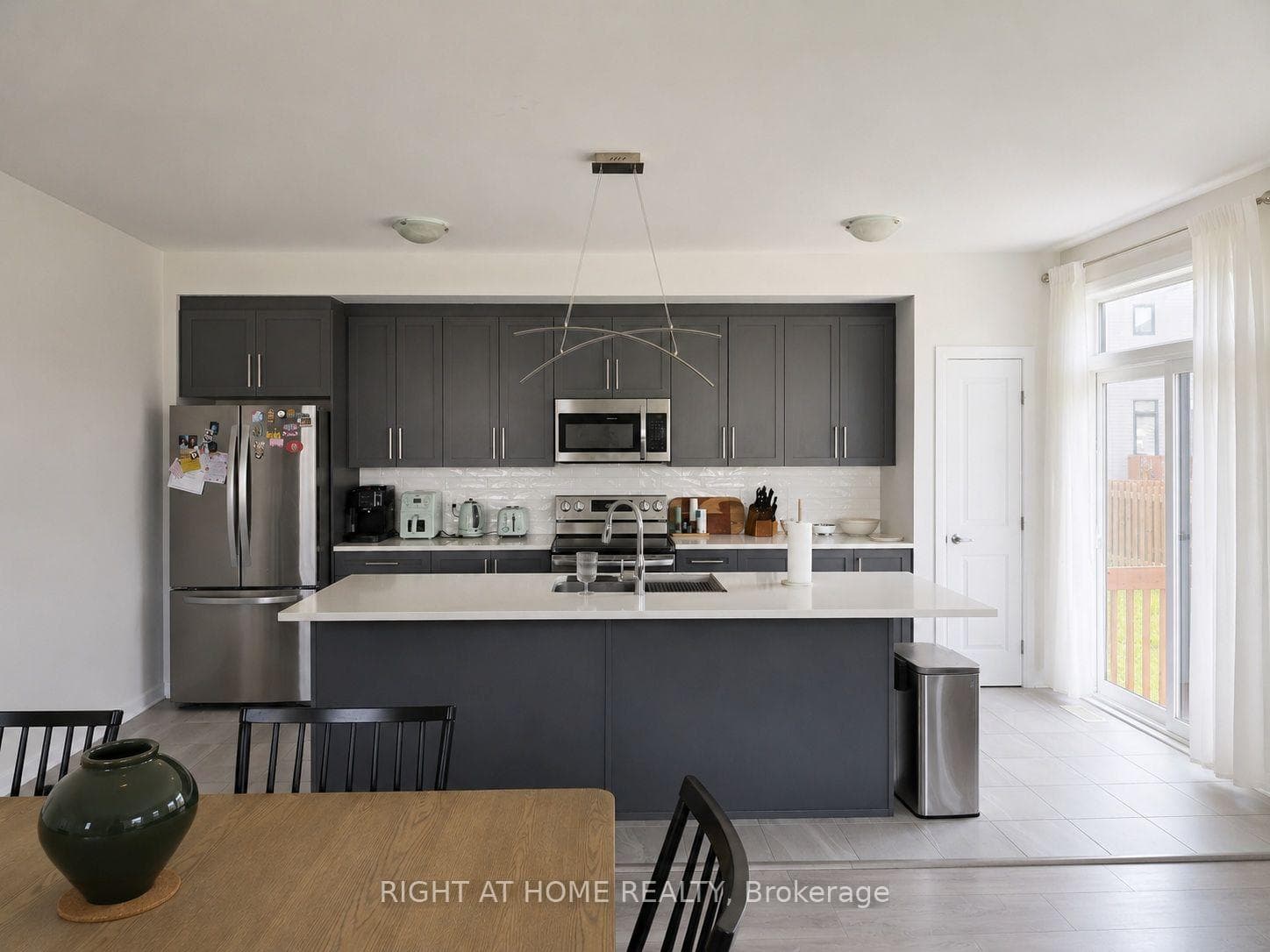 242 Calvington Avenue photo 3