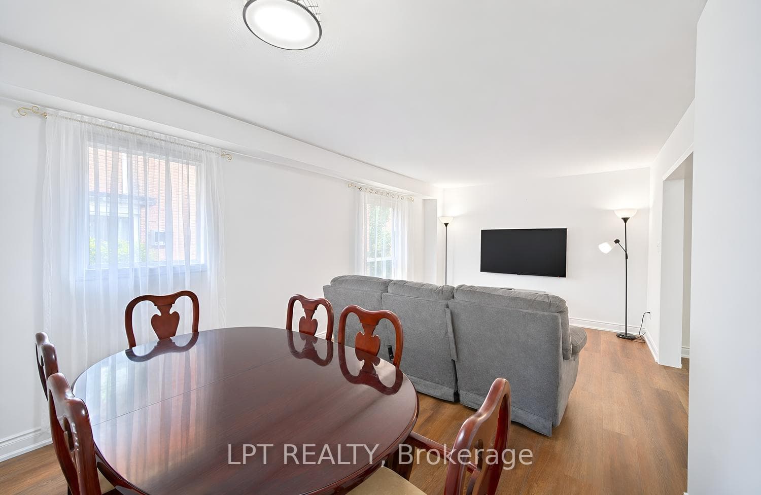 82 Michigan Avenue photo 14