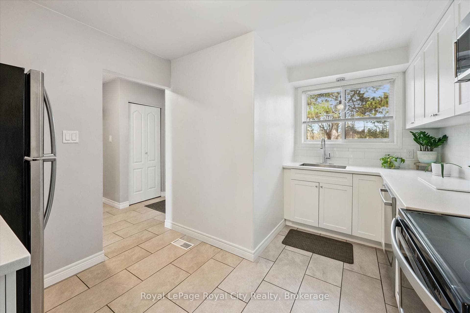 41 Rhonda Road Unit 23 photo 18