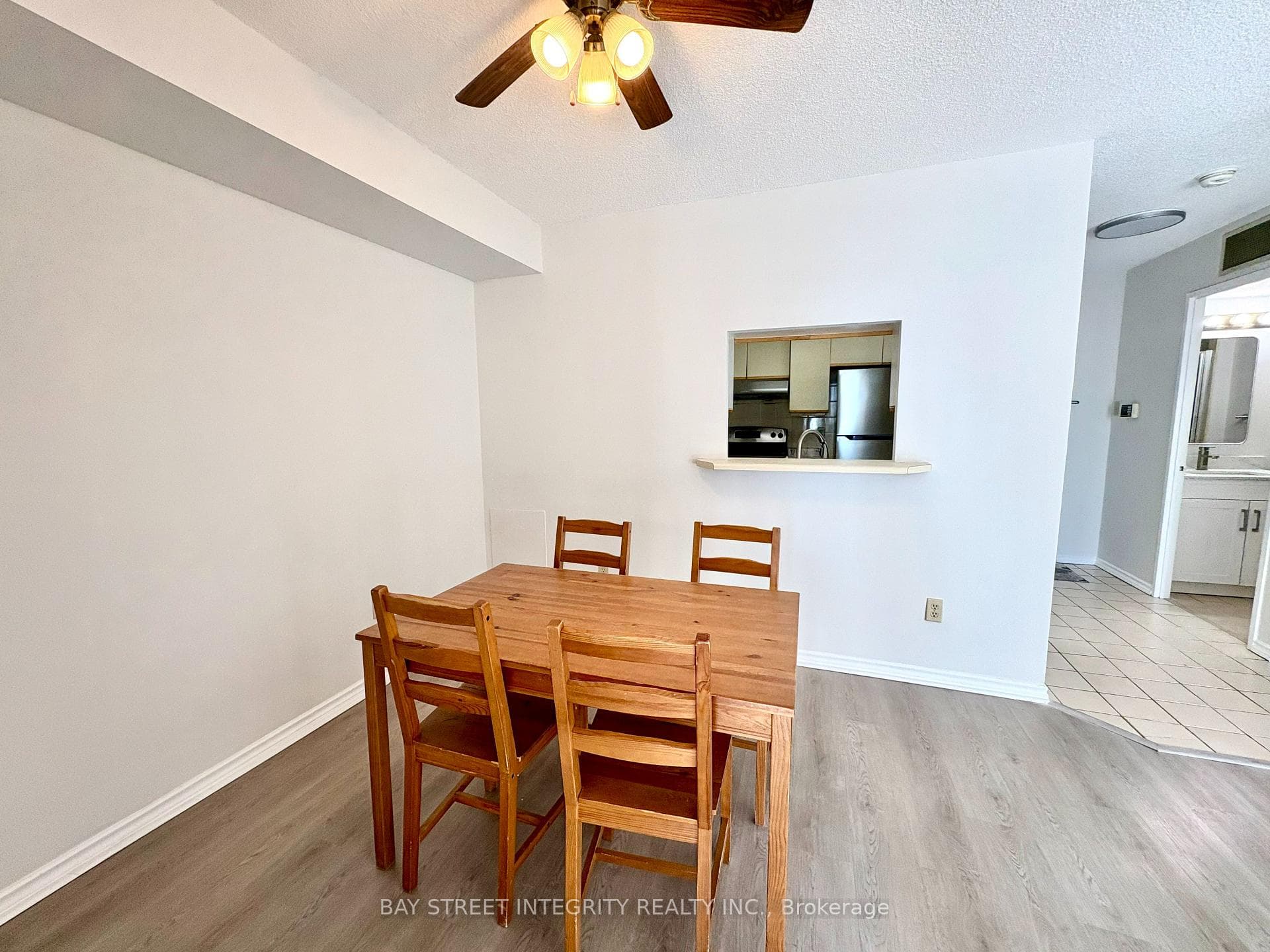 265 Enfield Place Unit 1011 photo 8