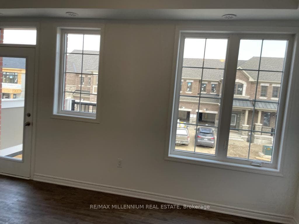 77 Keppel Circle photo 18