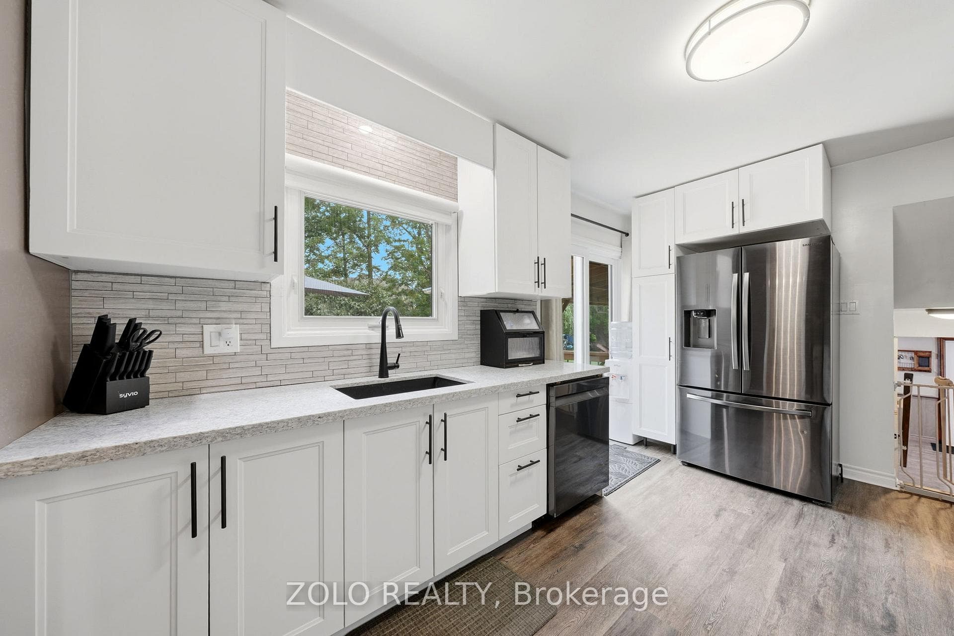 9406 WELLINGTON Rd 42 Road photo 9