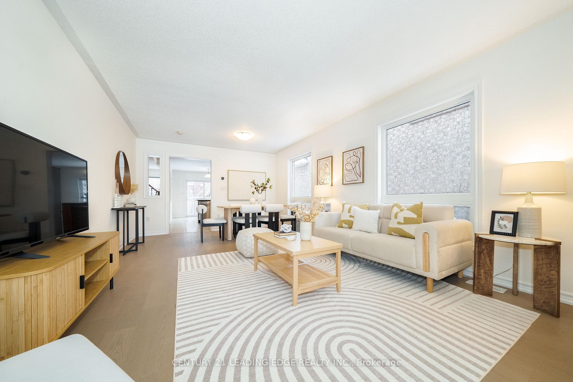 18 Roy Rainey Avenue photo 5
