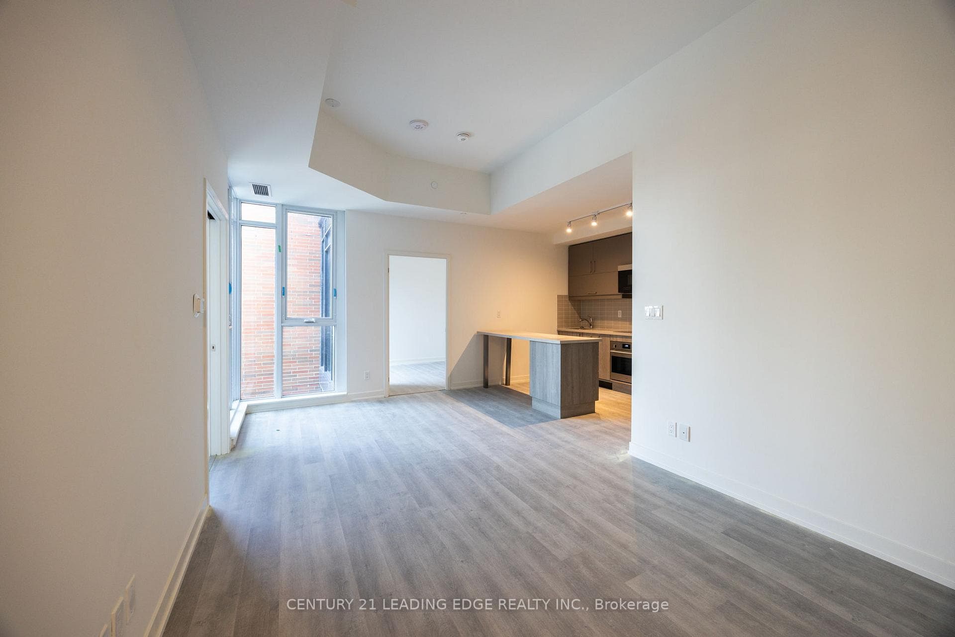 38 Simcoe Promenade Unit 922 photo 1