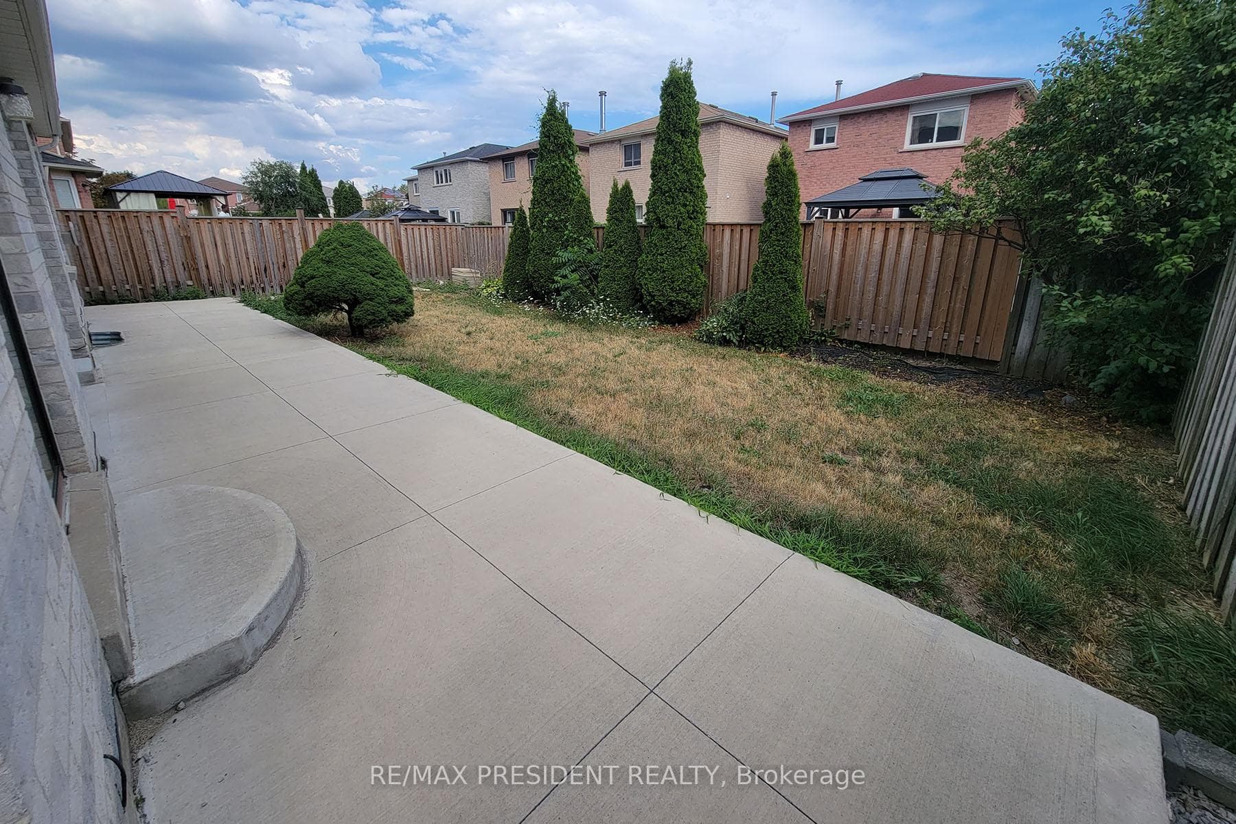 Private Backyard